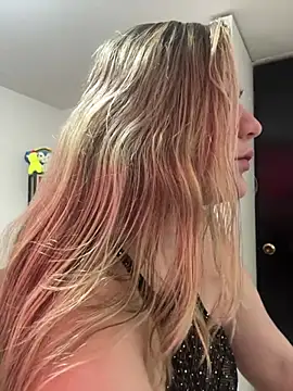 Celestedubois online show from March 21, 3:13 pm