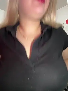 Celestedubois online show from April 14, 8:03 pm