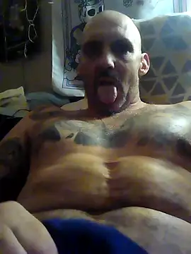 ClydeCan409 online show from April 22, 5:20 pm