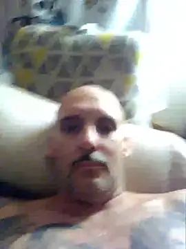 ClydeCan409 online show from April 1, 12:57 am