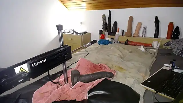 natjuk online show from February 14, 2:39 pm