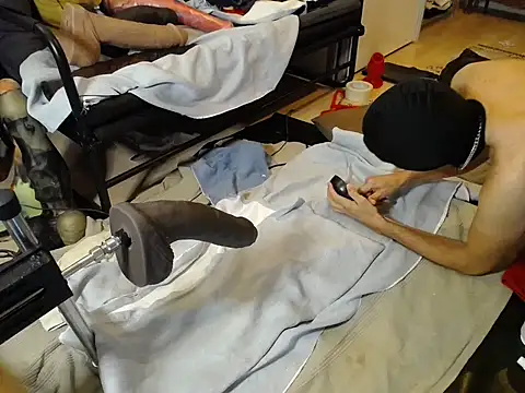 Snapshot of natjuk chatting on November 23, 3:33 pm natjuk online show from November 23, 3:33 pm