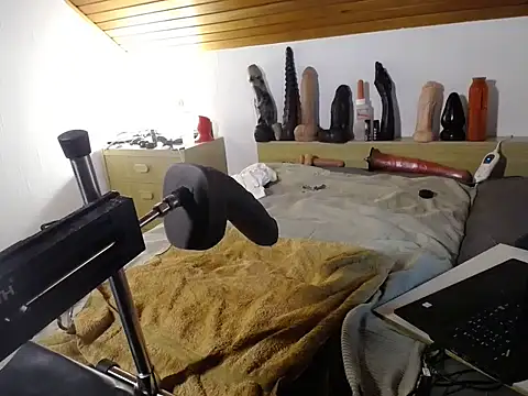 natjuk online show from February 9, 4:38 pm