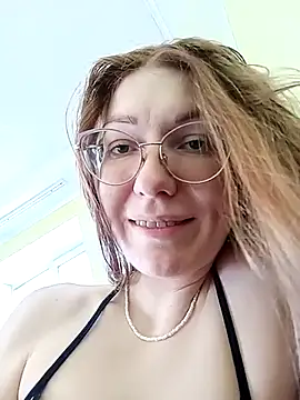  Sweet Love  online show from March 22, 11:32 am