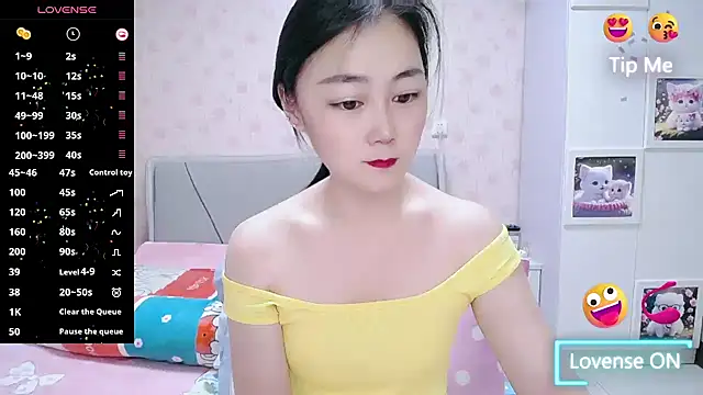 Elvira baby online show from March 24, 2:44 am