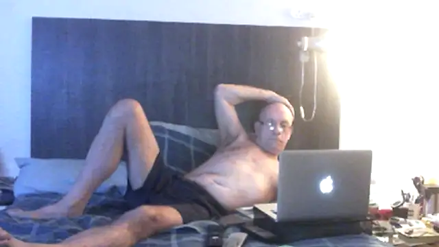 dazuk4513 online show from July 6, 10:23 pm
