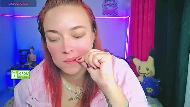 IamZaylu online show from December 2, 4:59 am