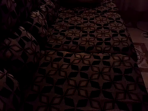 LookingLover34 online show from September 24, 6:25 pm