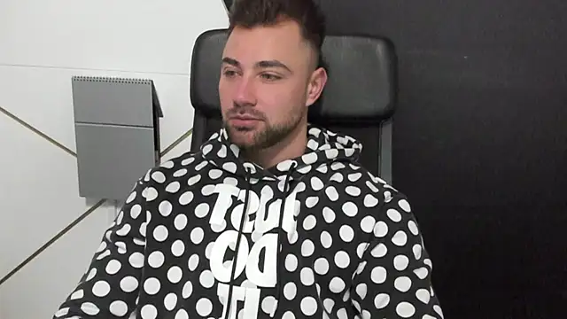 DuncanStone online show from March 3, 5:37 am