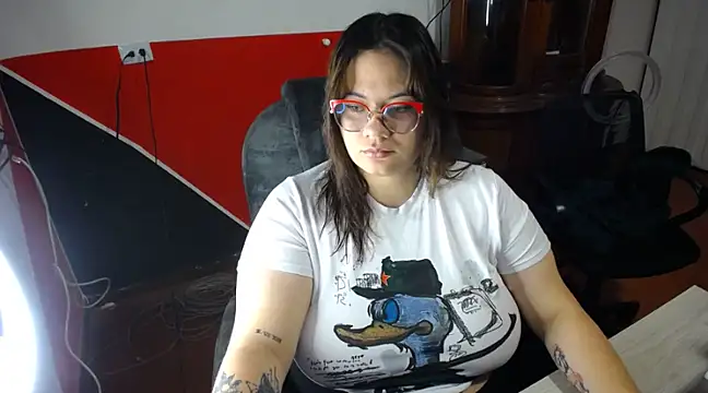 Snapshot of SharaPatinson chatting on February 26, 10:58 pm SharaPatinson online show from February 26, 10:58 pm