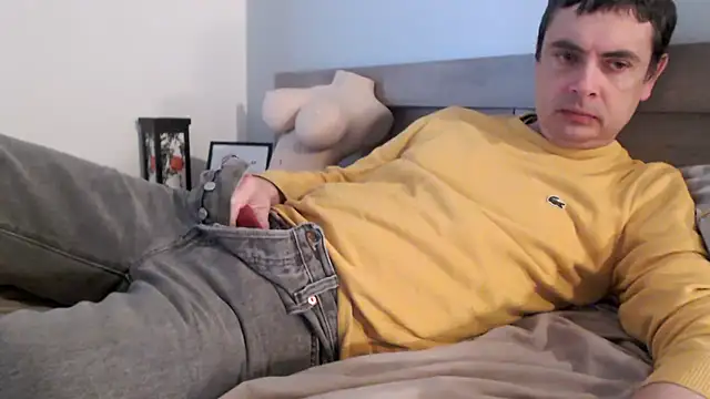 freddy0222222 online show from March 5, 12:24 pm