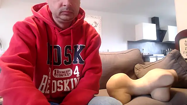 freddy0222222 online show from May 17, 8:03 am