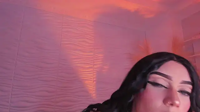 CamileHolmes online show from March 11, 3:44 am