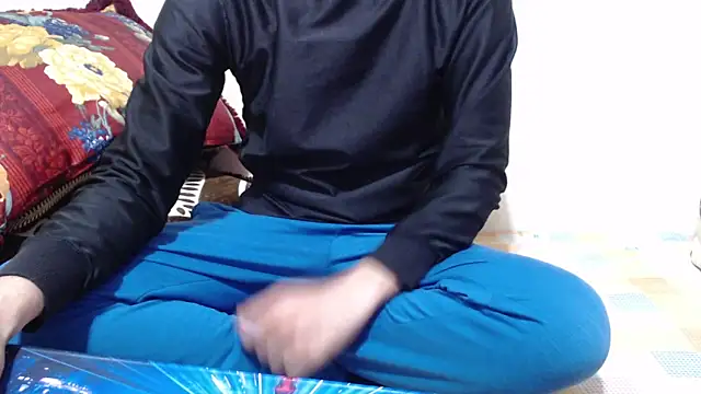 Alexdelarge323 online show from March 9, 1:47 pm