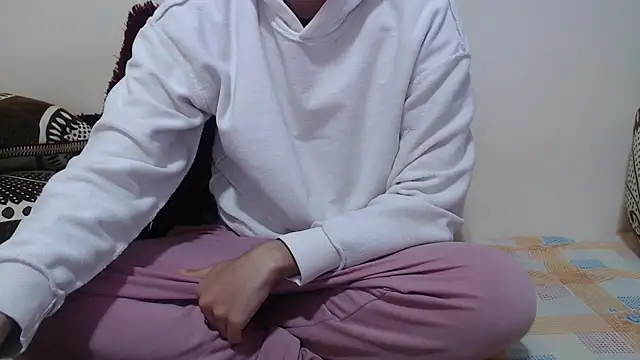 Alexdelarge323 online show from February 21, 1:02 pm