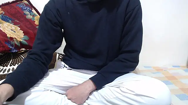 Alexdelarge323 online show from February 19, 12:35 pm