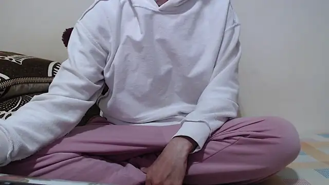 Alexdelarge323 online show from April 2, 12:34 pm