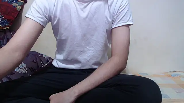 Alexdelarge323 online show from May 6, 3:49 pm