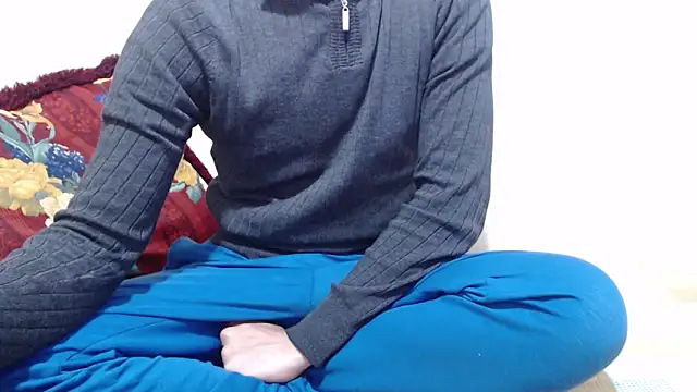 Alexdelarge323 online show from March 14, 2:45 pm