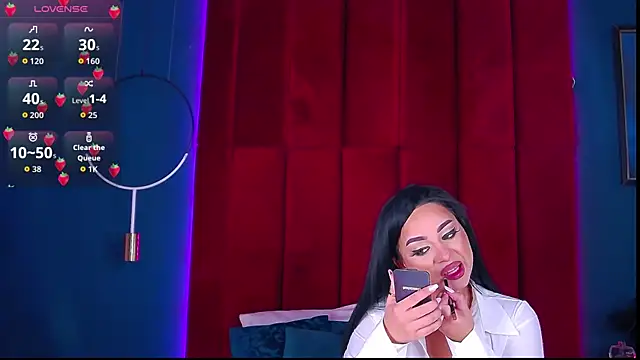 MadyLuxxx online show from March 25, 7:57 pm