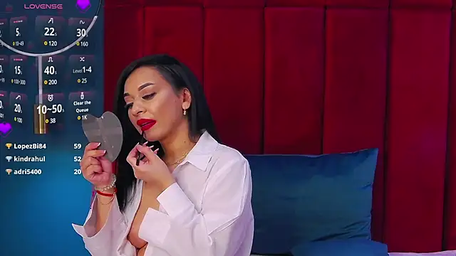 MadyLuxxx online show from March 8, 11:49 pm