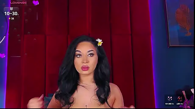 MadyLuxxx online show from October 11, 7:15 pm