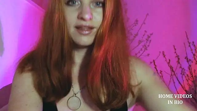 Cassie Wild online show from February 22, 2:52 pm