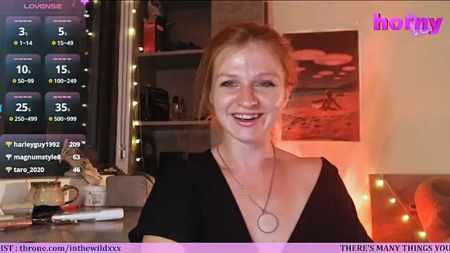 Cassie Wild online show from May 18, 2:11 pm