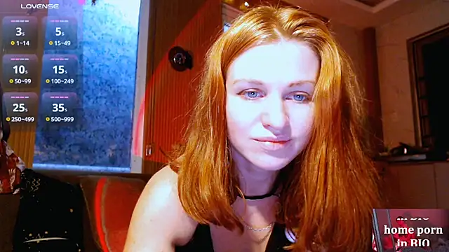 Snapshot of Cassie_Wild chatting on October 5, 1:35 pm Cassie Wild online show from October 5, 1:35 pm