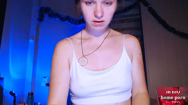 Snapshot of Cassie_Wild chatting on January 24, 2:19 pm Cassie Wild online show from January 24, 2:19 pm