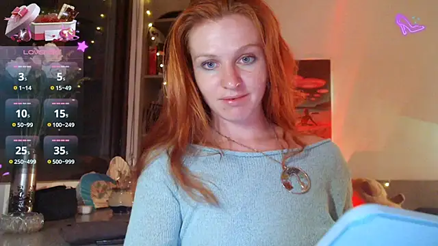 Cassie Wild online show from June 19, 12:11 pm
