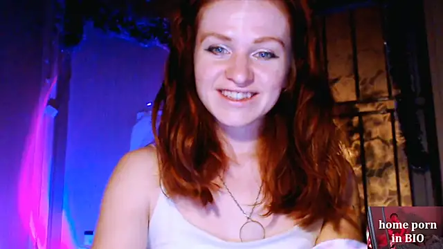 Snapshot of Cassie_Wild chatting on February 27, 1:28 pm Cassie Wild online show from February 27, 1:28 pm