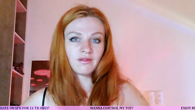 Cassie Wild online show from March 26, 1:31 pm