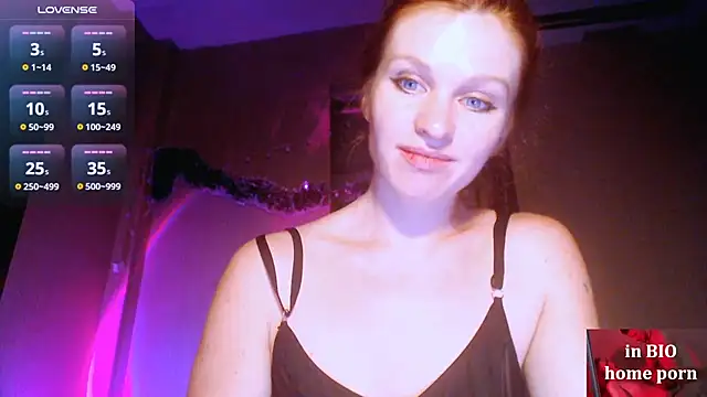 Snapshot of Cassie_Wild chatting on February 17, 1:22 pm Cassie Wild online show from February 17, 1:22 pm