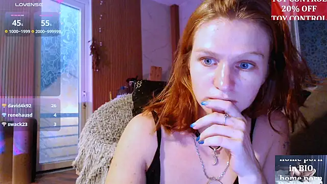 Snapshot of Cassie_Wild chatting on September 24, 1:39 pm Cassie Wild online show from September 24, 1:39 pm
