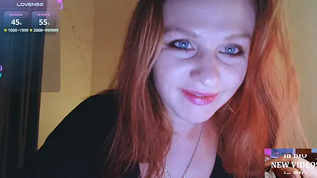 Cassie Wild online show from November 30, 1:34 pm