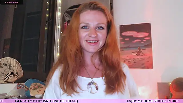 Cassie Wild online show from May 31, 1:06 pm