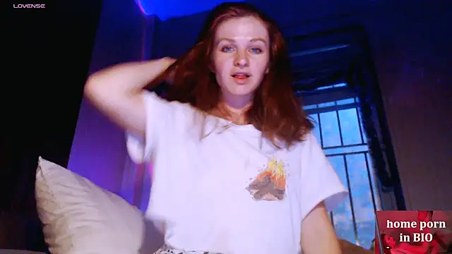 Snapshot of Cassie_Wild chatting on February 21, 1:44 pm Cassie Wild online show from February 21, 1:44 pm