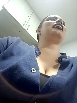 MariaGaitan online show from October 27, 7:04 pm