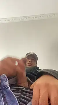 Luismimor93 online show from March 17, 4:51 am