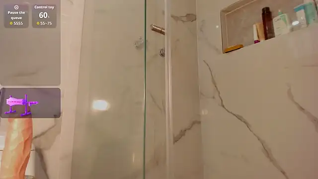 Snapshot of daiila_jonnes chatting on January 13, 3:27 pm daiila jonnes online show from January 13, 3:27 pm