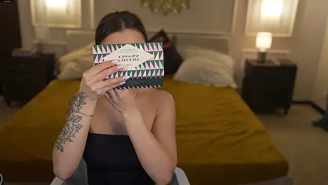 Jasmine Flow online show from March 22, 8:38 am