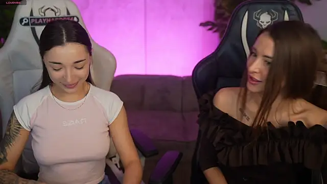 Jasmine Flow online show from March 26, 8:34 am