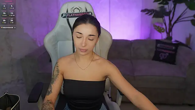 Jasmine Flow online show from March 12, 8:29 am