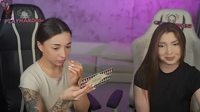 Jasmine Flow online show from March 24, 8:25 am