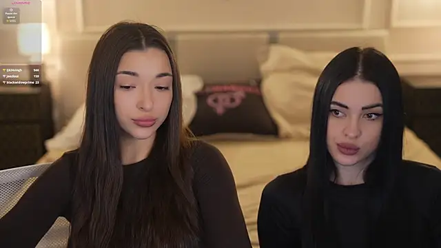 Snapshot of Jasmine_Flow chatting on December 2, 11:45 am Jasmine Flow online show from December 2, 11:45 am