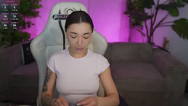Jasmine Flow online show from April 24, 6:59 am