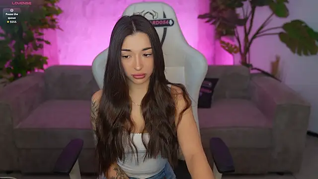 Jasmine Flow online show from March 21, 8:30 am