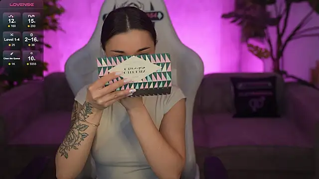 Jasmine Flow online show from March 20, 8:59 am