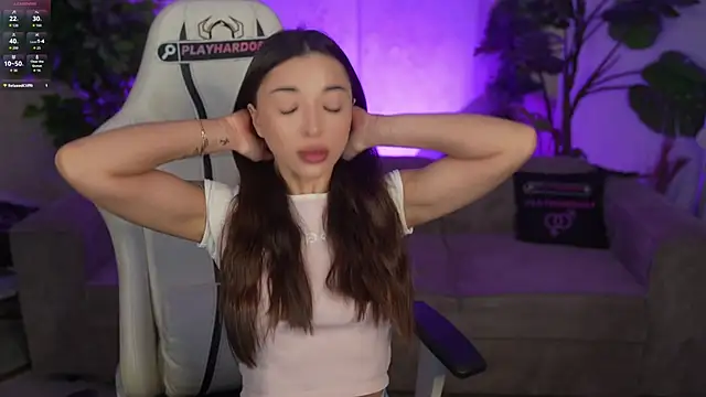 Jasmine Flow online show from March 7, 8:10 am